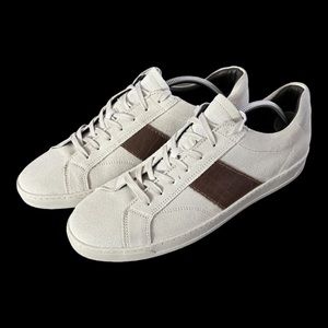 Bruno Magli previously enjoyed Justice casual sneaker. Very comfy. Size 12